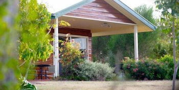 Amamoor Homestead B&B And Country Cottages - Accommodation Noosa 0