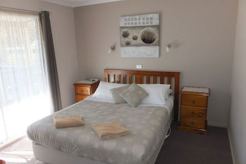 Lakes Entrance Country Cottages - Accommodation Noosa 0