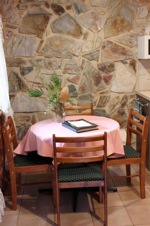 Langmeil Cottages - Accommodation Noosa 1
