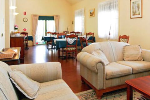 Melba Lodge - Accommodation Noosa 7