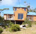 The Tree House - Accommodation Noosa