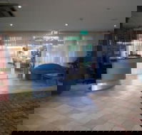 Lake Haven Motor Inn  Palms Restaurant - Accommodation Noosa
