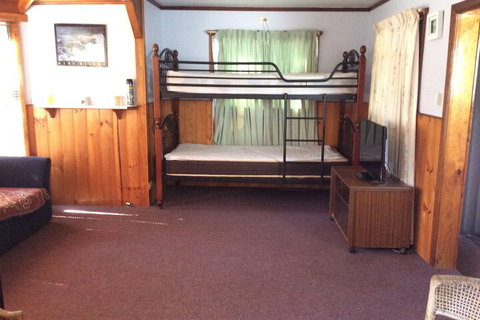 Crayfish Creek Van & Cabin Park - Accommodation Noosa 2