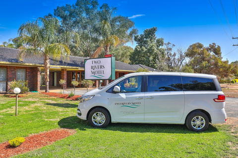 Two Rivers Motel - Accommodation Noosa 2