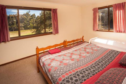 Billa Billa Farm Cottages - Accommodation Noosa 5