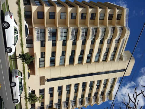 Kirribilli Riverfront Apartments - Accommodation Noosa 2