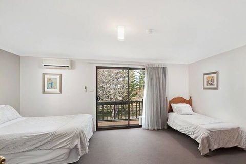 Martin Fields Beach Retreat - Accommodation Noosa 7