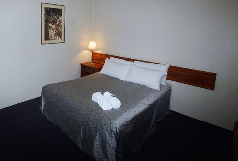 Seaton Arms Motor Inn - Accommodation Noosa 5