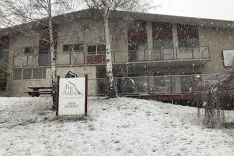 Aalberg Chalet - Accommodation Noosa 0