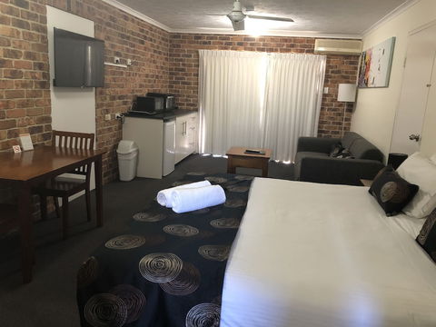 Toowong Villas - Accommodation Noosa 5