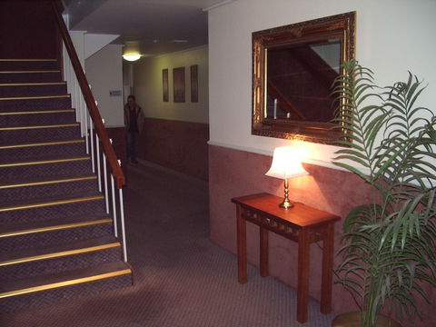 Lindy Lodge Motel - Accommodation Noosa 0