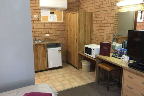 Three Ways Motel - Accommodation Noosa 6
