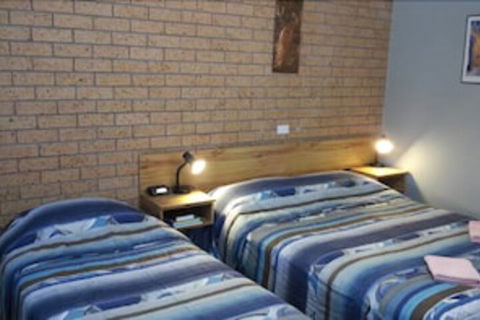 Three Ways Motel - Accommodation Noosa 7