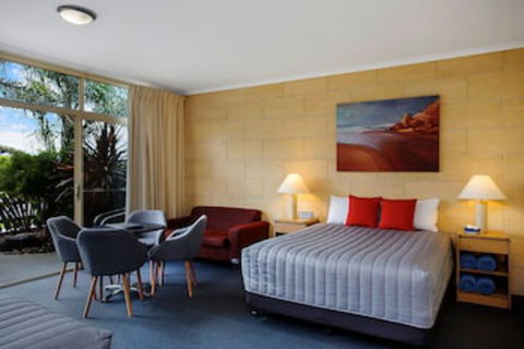 Portside Motel - Accommodation Noosa 0