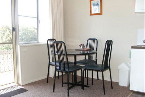 Inlet Views Holiday Lodge Motel - Accommodation Noosa 6