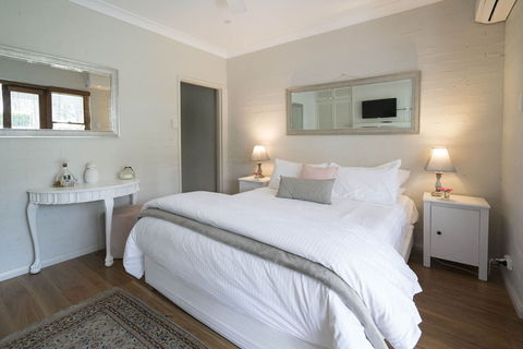 Thistle Hill Guest House - Accommodation Noosa 6