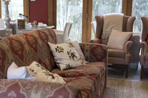 Thistle Hill Guest House - Accommodation Noosa 1