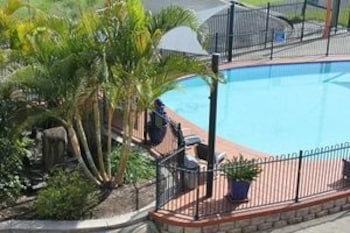 Aza Motel - Accommodation Noosa 0