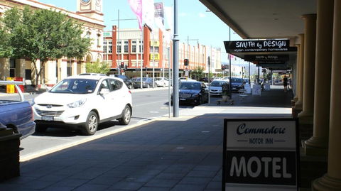 Commodore Motor Inn Albury - Accommodation Noosa 0