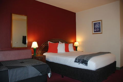 Commodore Motor Inn Albury - Accommodation Noosa 5
