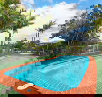 Moby Dick Waterfront Resort Motel - Accommodation Noosa