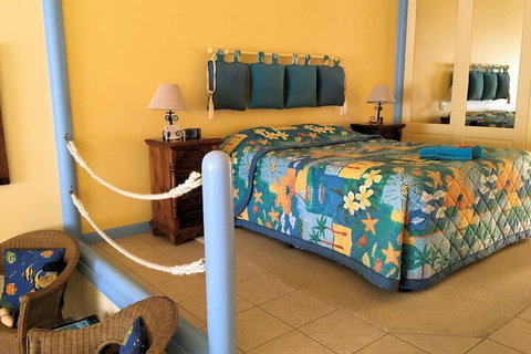 Al Mare Beachfront Retreat - Accommodation Noosa 7