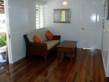 Hillcrest Guest House Cooktown - Accommodation Noosa 0