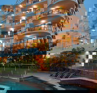 Meridian Alex Beach Apartments - Accommodation Noosa