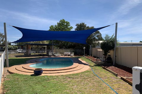 Orana Windmill Motel - Accommodation Noosa 1