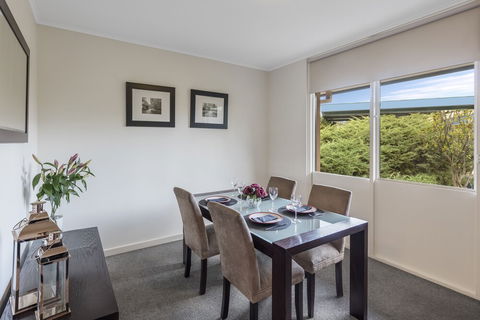 Dorset Gardens Hotel - Accommodation Noosa 3