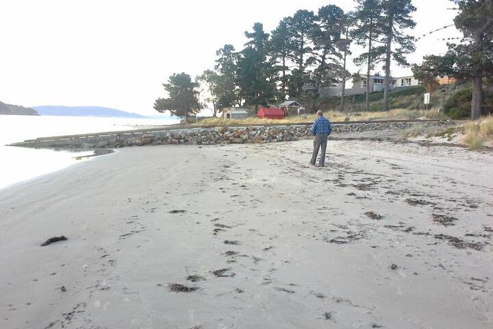 Dennes Point TAS Accommodation Noosa