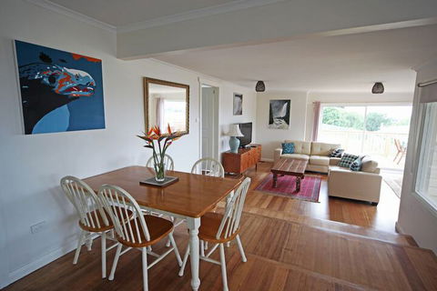 Seaview House Ulverstone - Accommodation Noosa 4