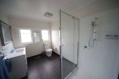 Seaview House Ulverstone - Accommodation Noosa 3