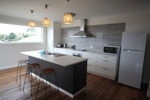 Seaview House Ulverstone - Accommodation Noosa 0