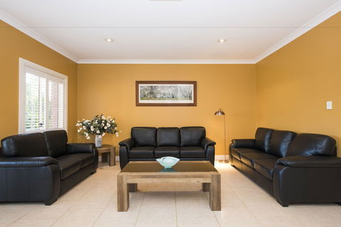 Colonial Court Villas - Accommodation Noosa 4