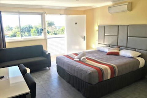 Toukley Motor Inn - Accommodation Noosa 0