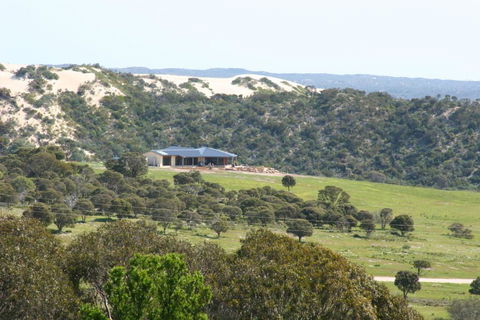 Almonta Park Lodge - Accommodation Noosa 2