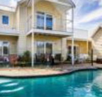 Seaside Spa Retreat - Accommodation Noosa