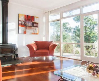 Eltham Retreat - Accommodation Noosa 2