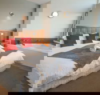 Tides Apartments - Accommodation Noosa