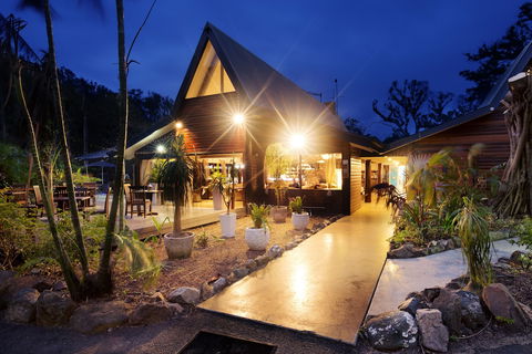 Palm Bay Resort - Accommodation Noosa 5