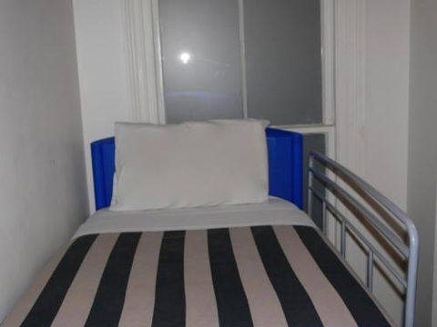 Adelaide Backpackers Inn - Accommodation Noosa 5