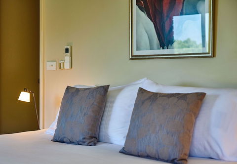 Cape Apartments - Accommodation Noosa 1