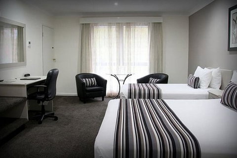 Central Caleula Motor Lodge - Accommodation Noosa 2