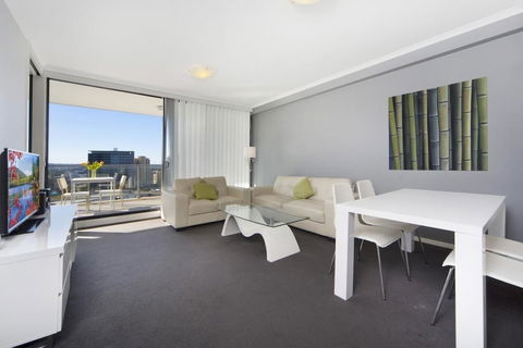 Astra Apartments - Paramatta - Accommodation Noosa 3