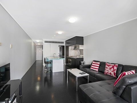 Miro Apartments - Accommodation Noosa 5