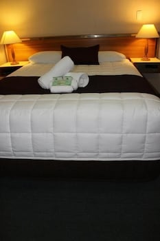 Tabourie Lake Motel - Accommodation Noosa 3