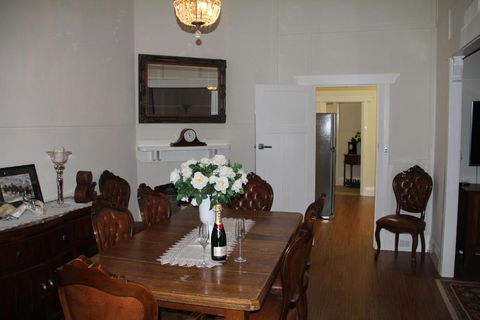 Mentor Chambers Apartment Bed & Breakfast - Accommodation Noosa 6