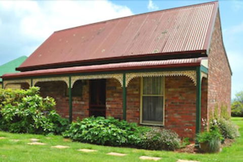 Killynaught Spa Cottages - Accommodation Noosa 2