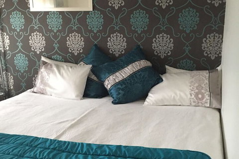 Bed & Breakfast In Perth - Accommodation Noosa 6